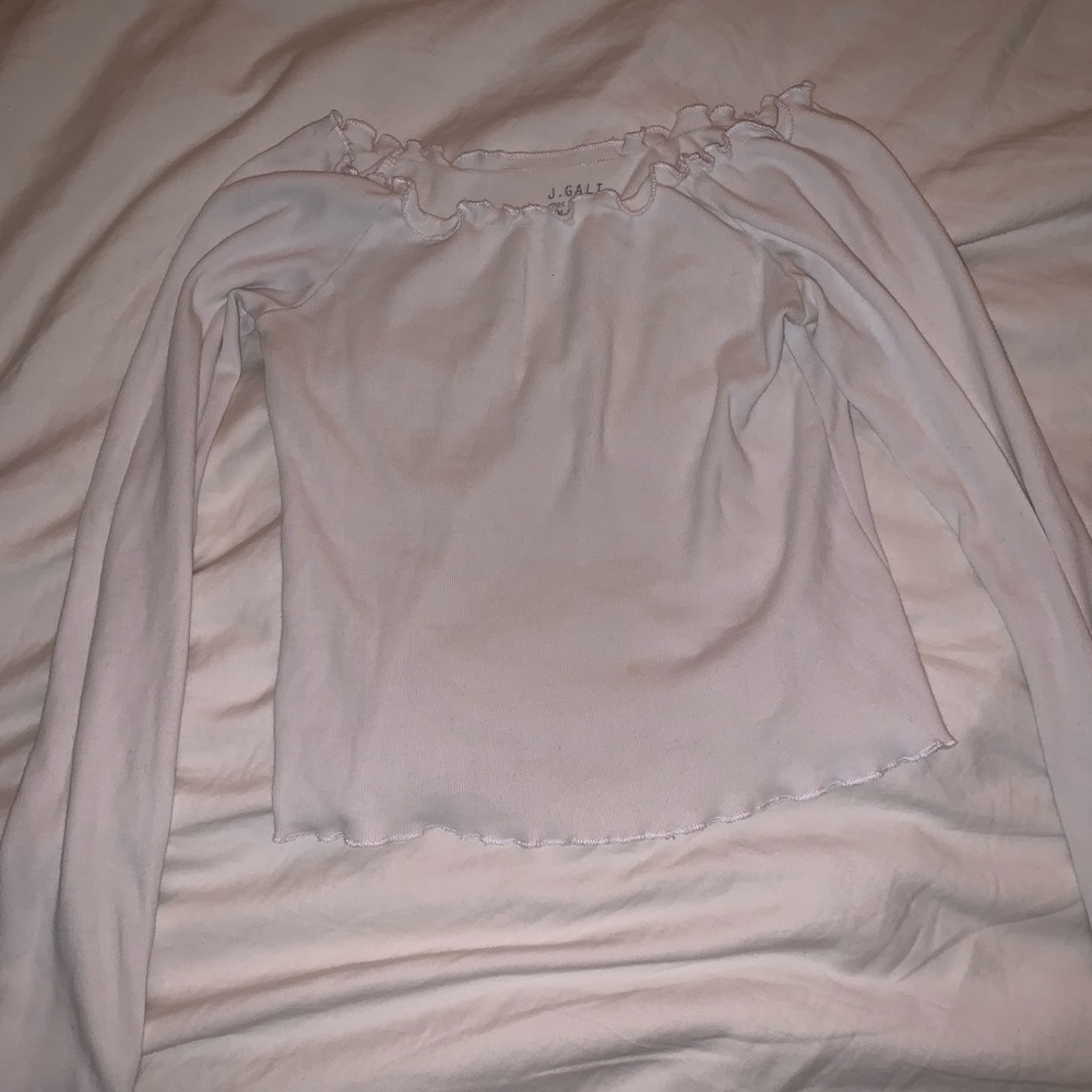 Brandy Melville off the shoulder top